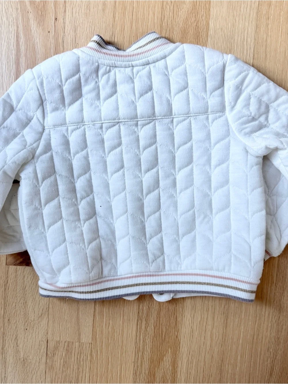 Max Studio Kids White Quilted Snap Close Bomber with Stripe Trim, sz 18m